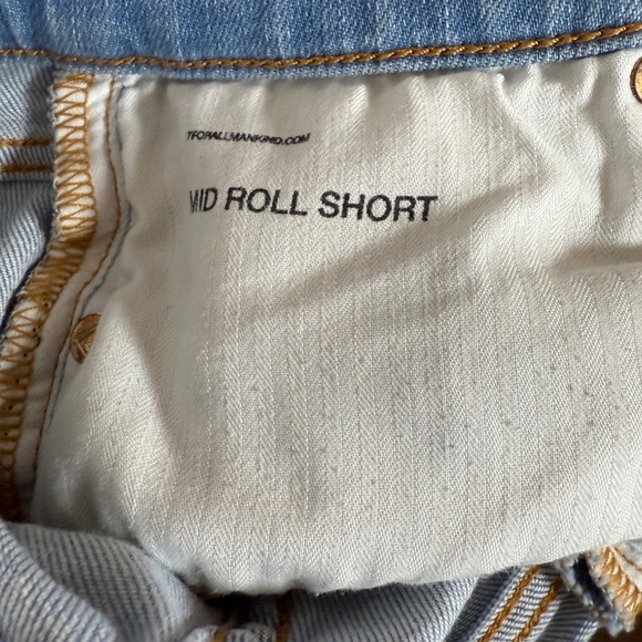 7 For All Mankind Blue Jean Mid Roll Shorts Frayed Hem SKU 0044 - Picture 6 of 12